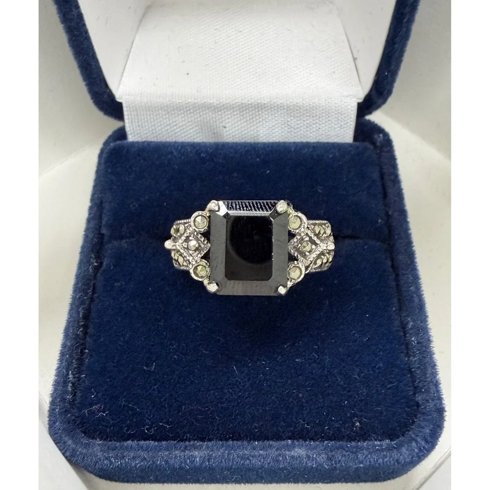 925 Silver Emerald Cut Black Stone Marcasite Accent Vintage Style Ring Size 6.75